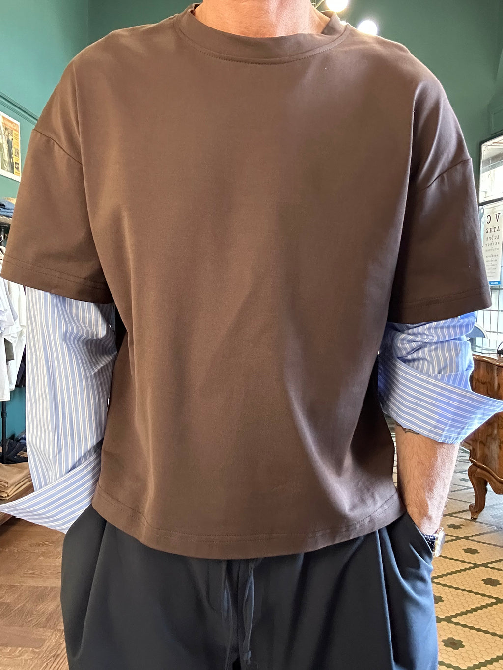 T-shirt oversize con dettaglio maniche camicia