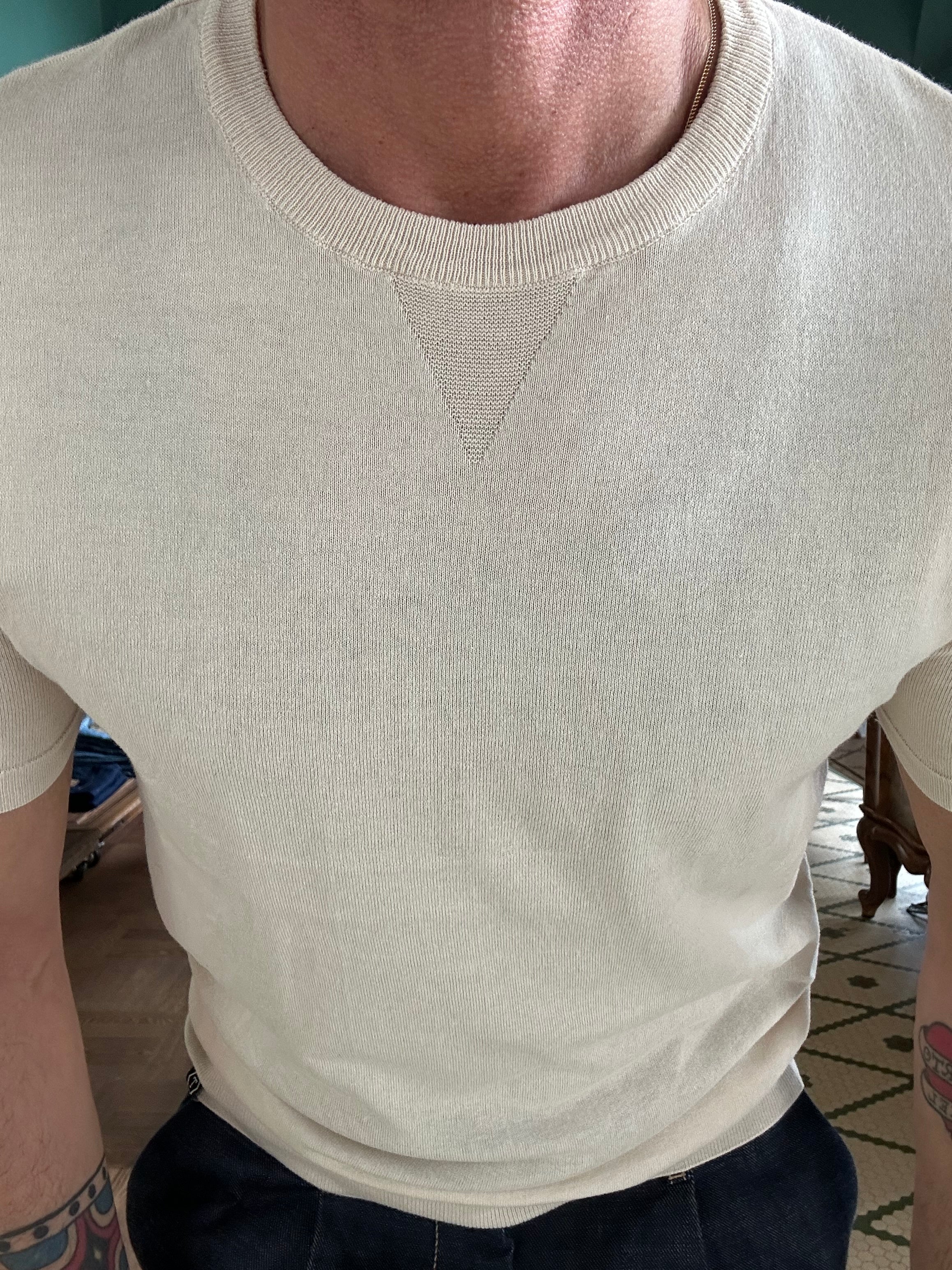 T-shirt In maglina con dettaglio
