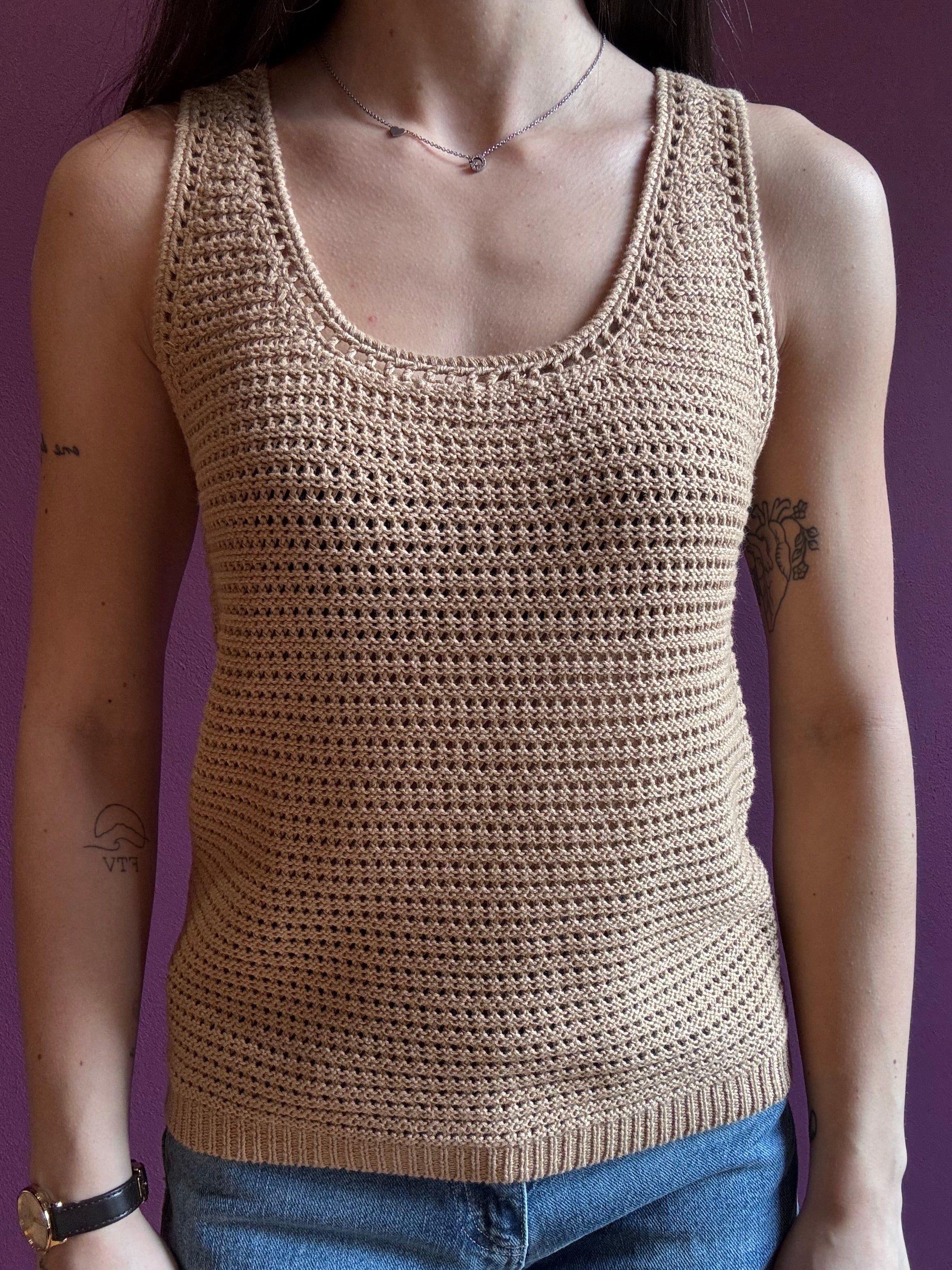 Canottiera crochet beige