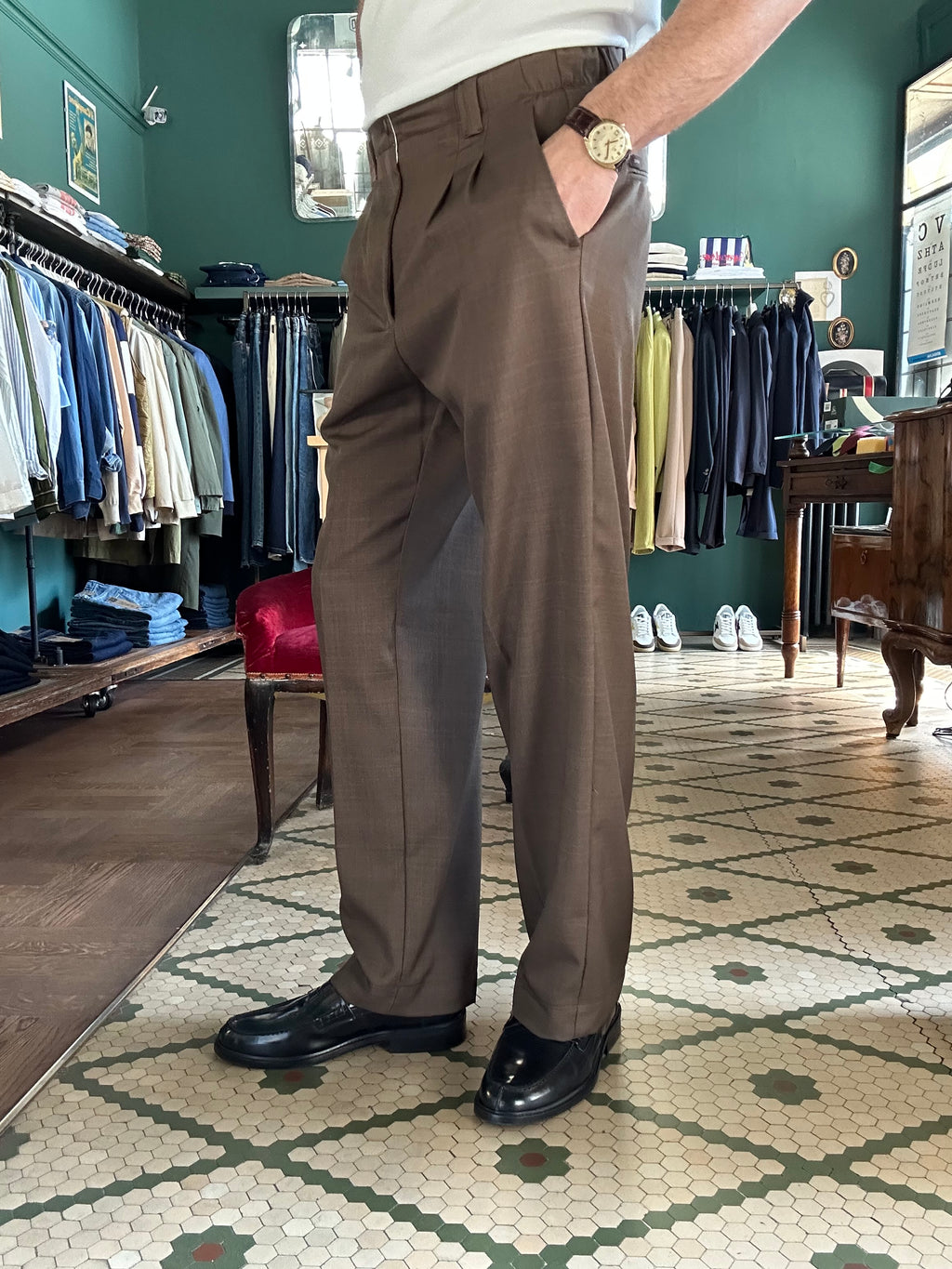 Double pleat loose fit trousers