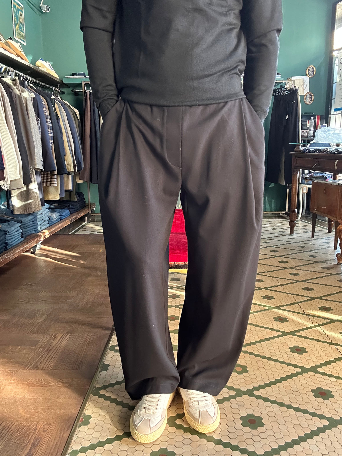 Pantalone modello Japan Made in Italy