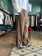 Pantalone con pence loose fit