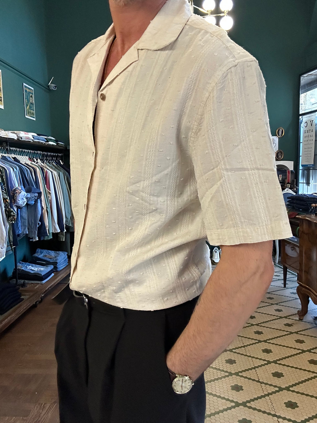 Embroidered Hawaiian collar shirt