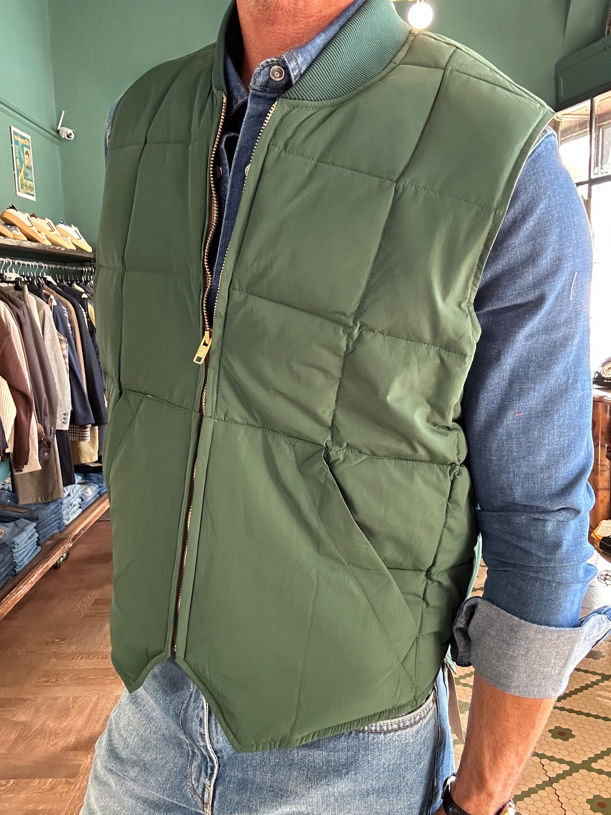Chesapeak’s Down vest Seattle