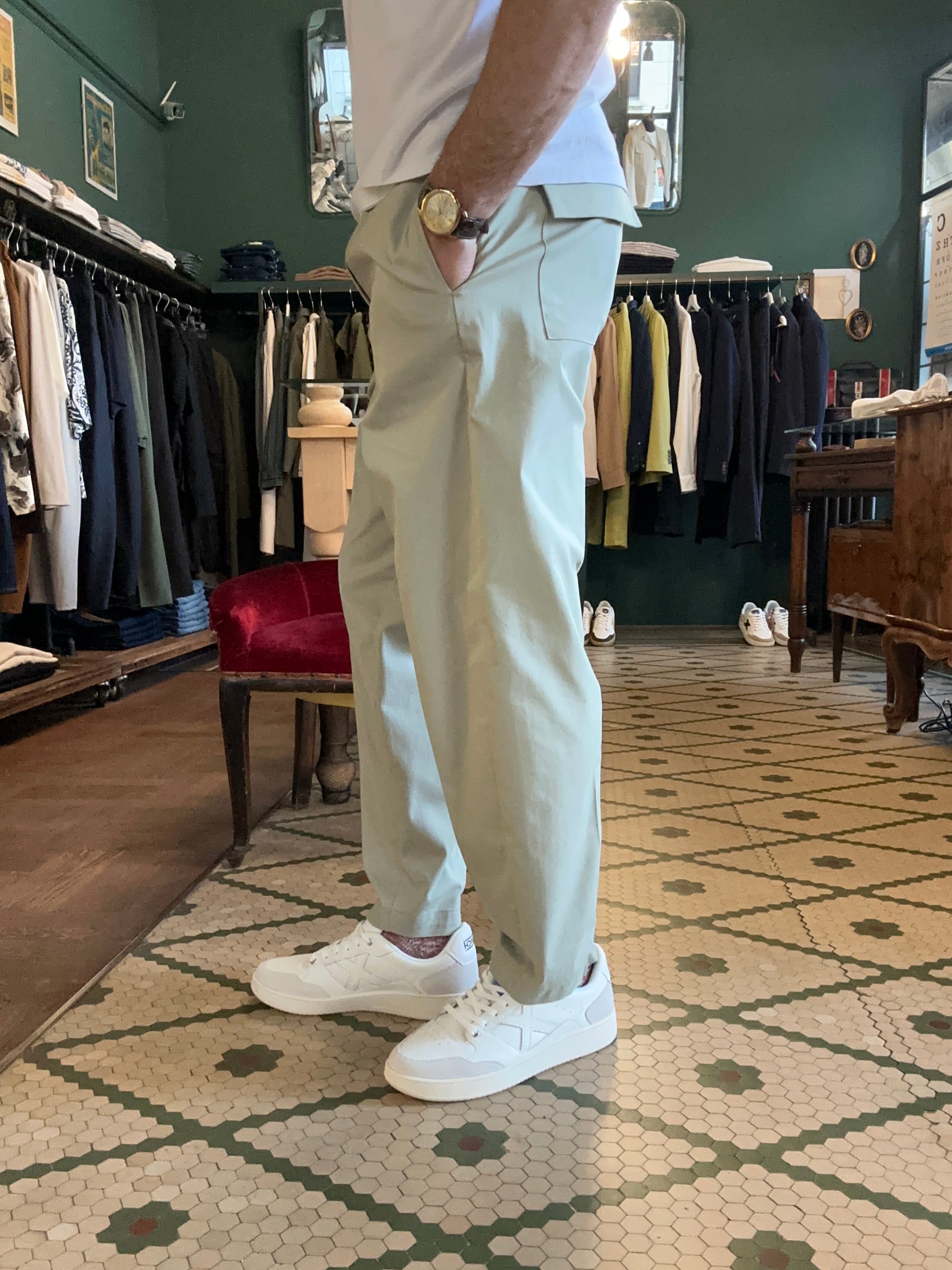 Pantalone telaparacadute con coulisse