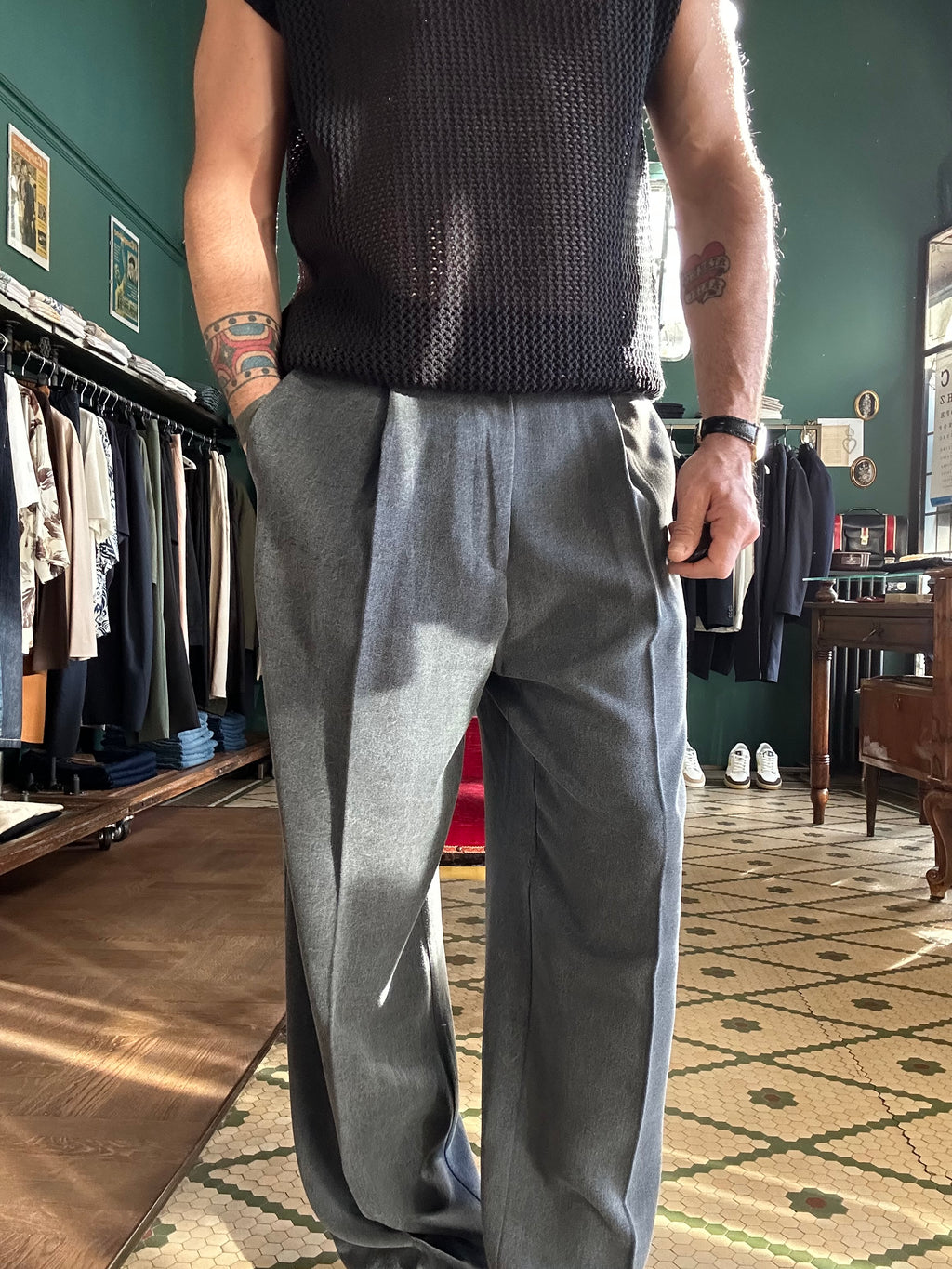 Pantalone con pence lavagna