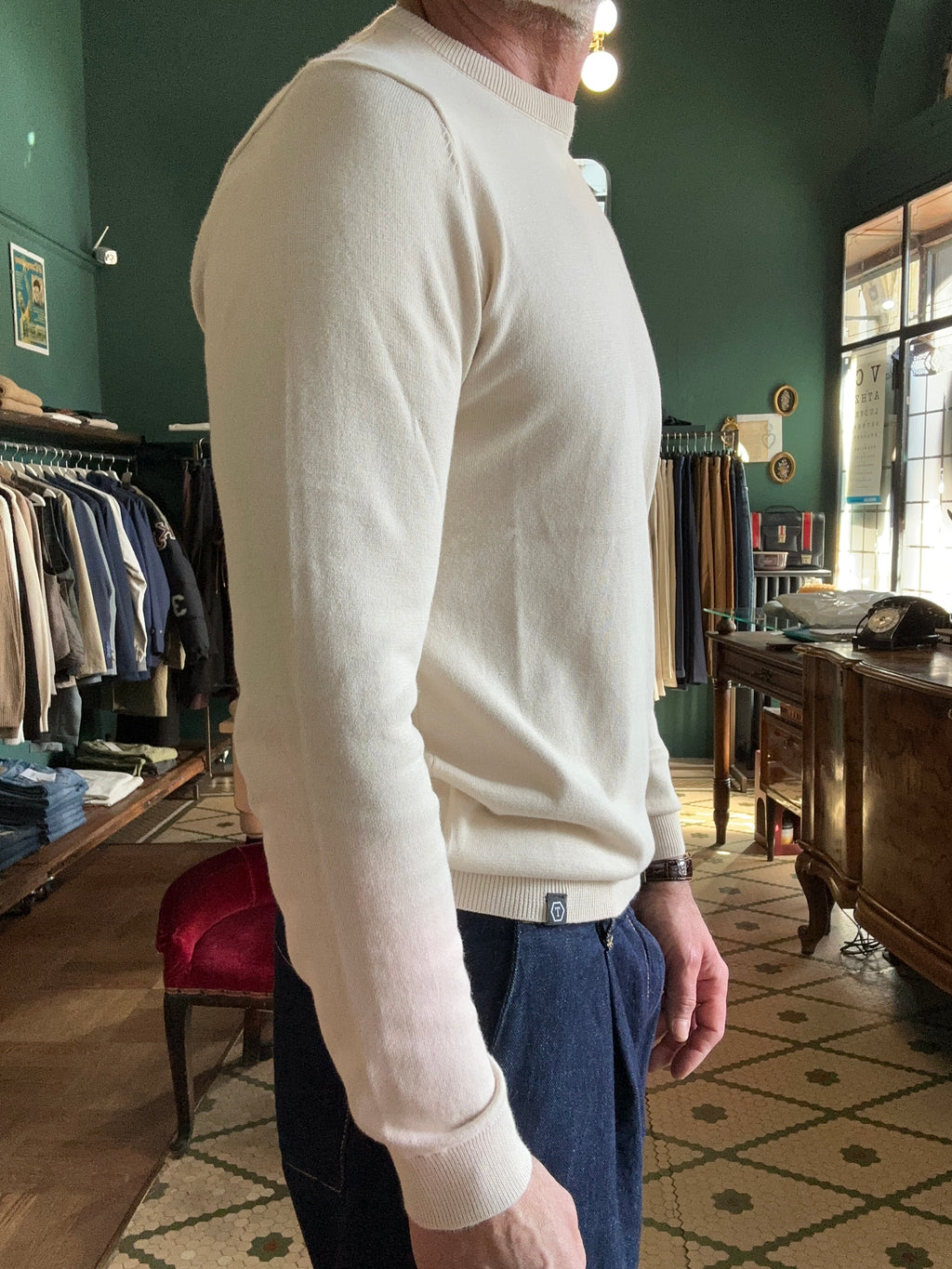 Maglioncino basico girocollo in cotone