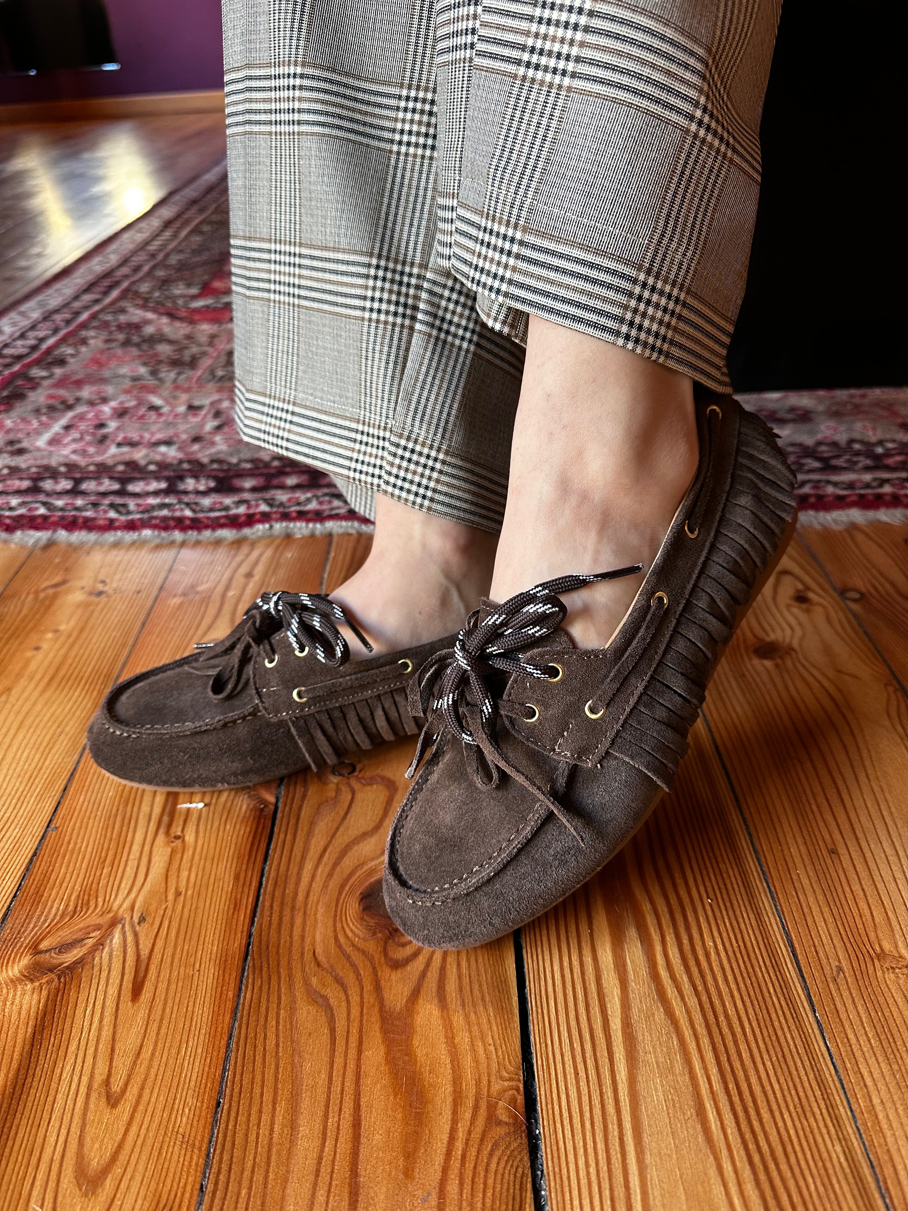 Mocassino con frange in suede