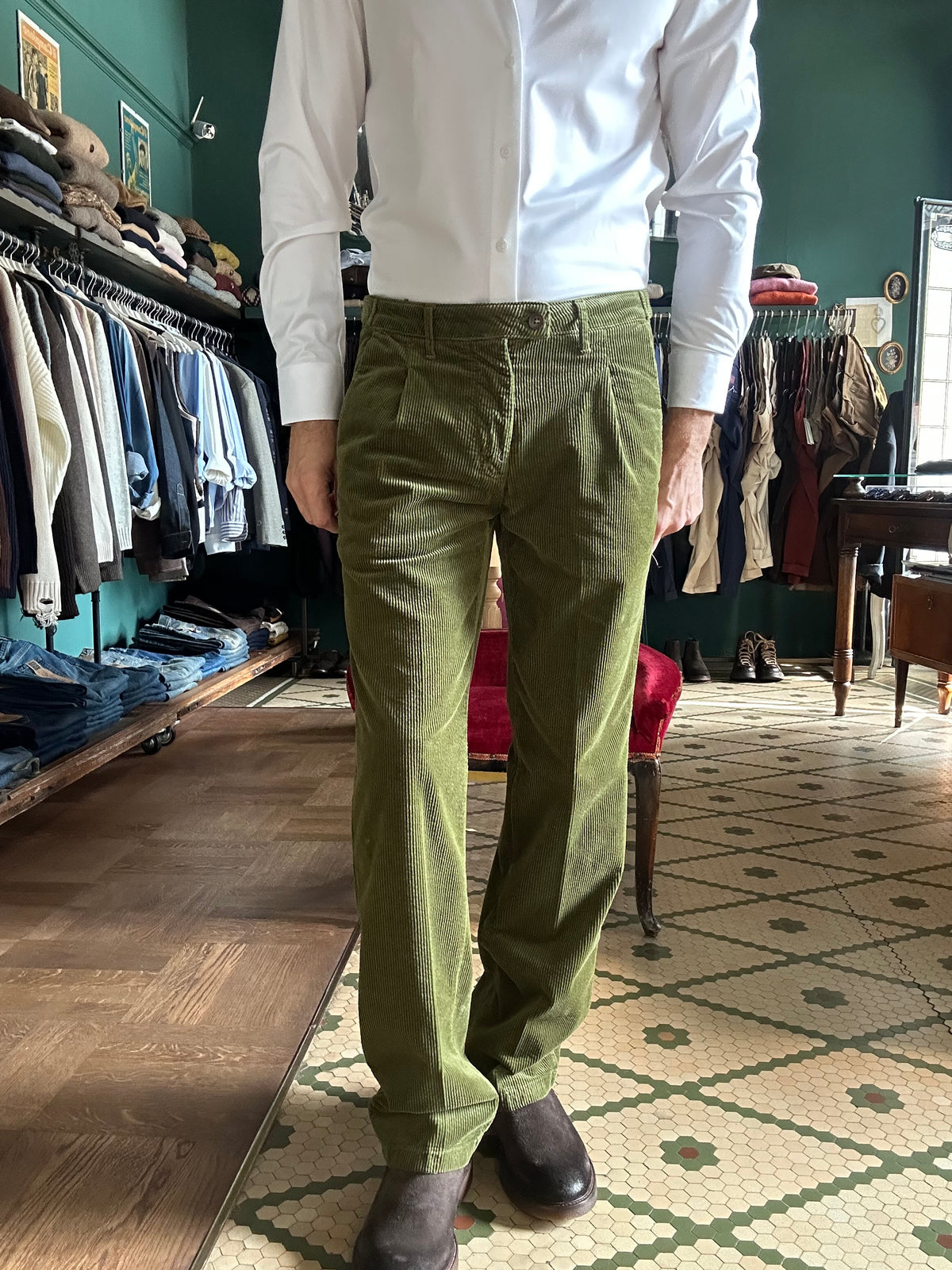 Pantalone Nicola velluto con pence regular fit