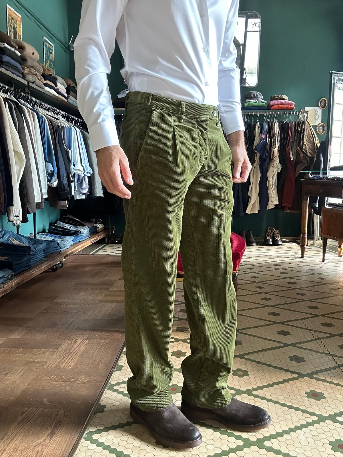Pantalone Nicola velluto con pence regular fit