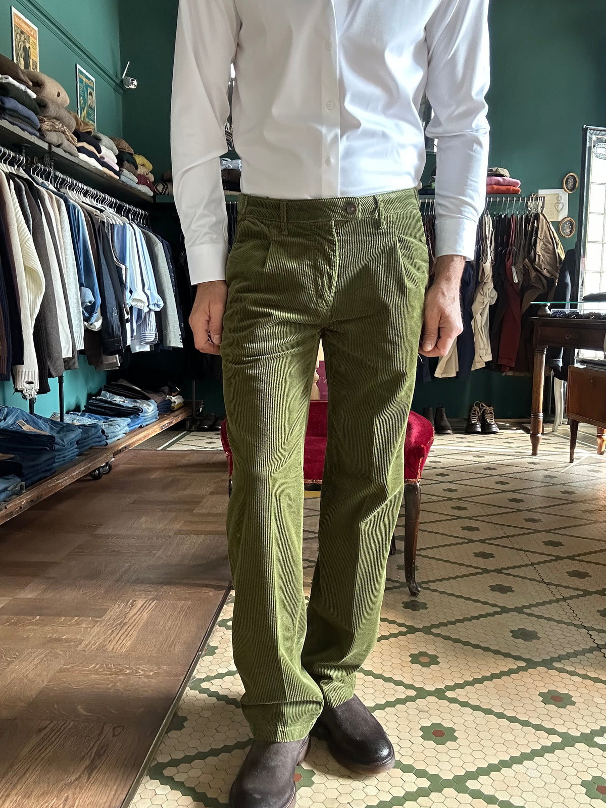 Pantalone Nicola velluto con pence regular fit