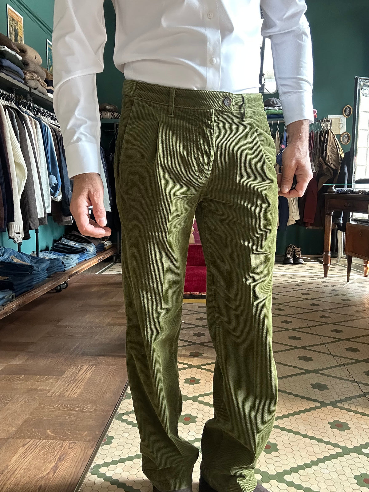 Pantalone Nicola velluto con pence regular fit