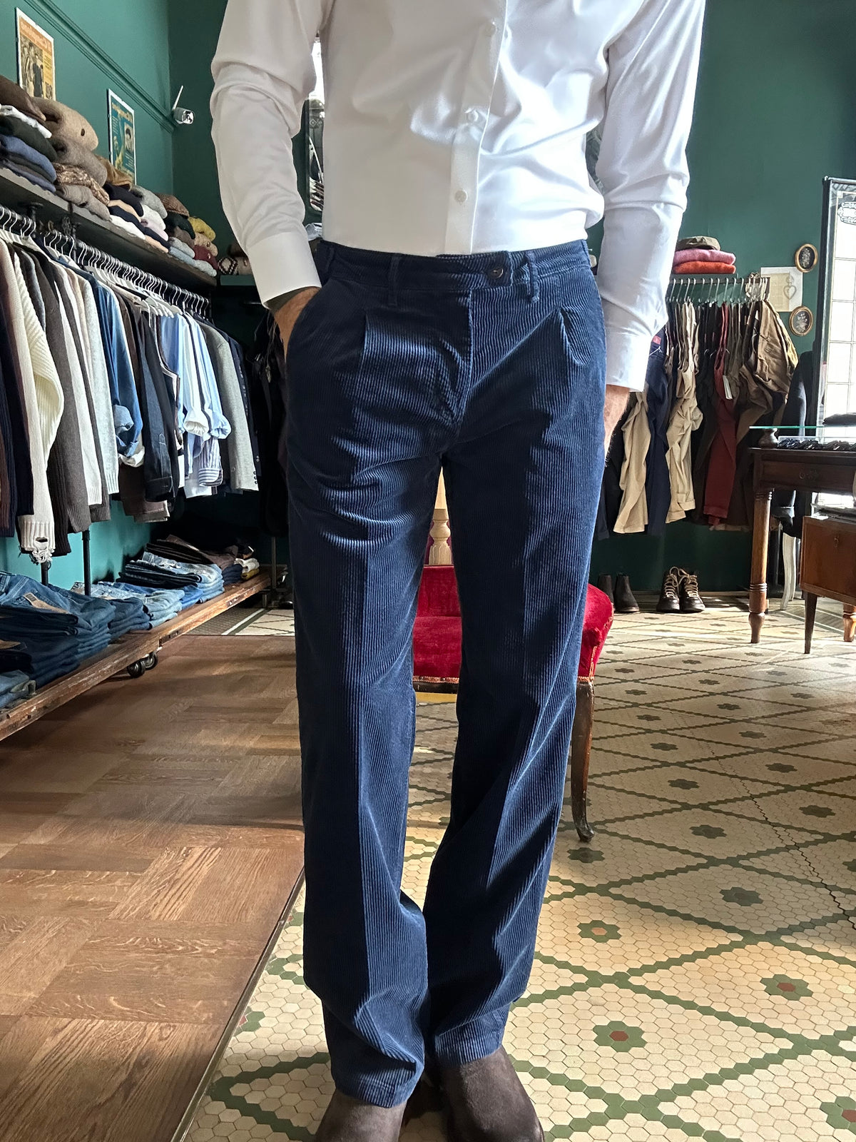 Pantalone Nicola velluto con pence regular fit
