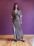 Abito manica a farfalla a pois con spacco in pizzo