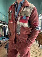 Wollstrickjacke mit Aufnäher