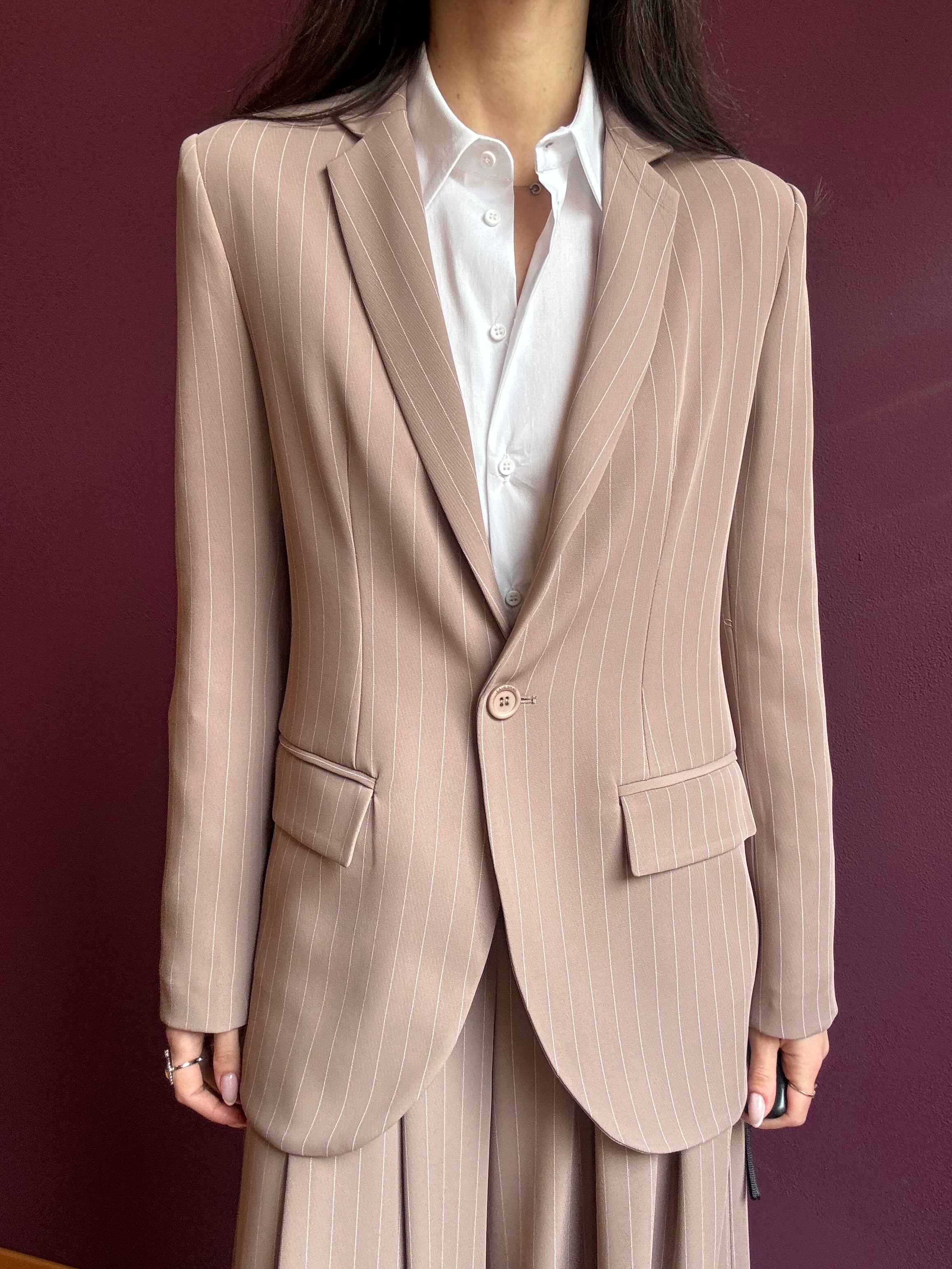Pinstripe single-breasted jacket