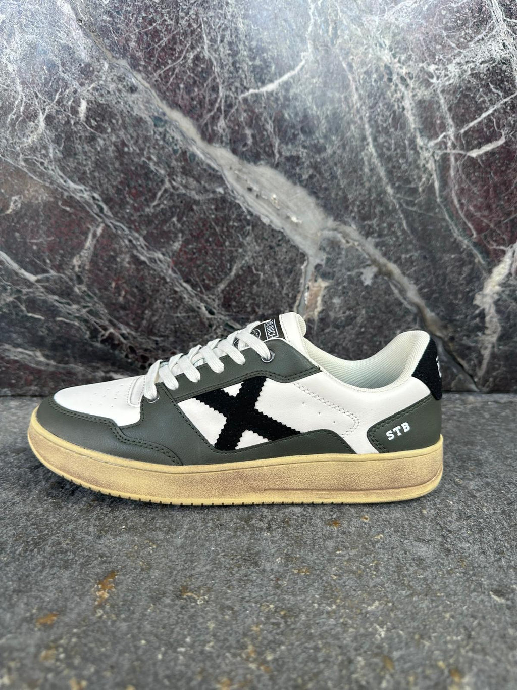 Sneakers Munich legit Man 105 verdi e bianche