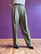 Pistachio pleated trousers with belt