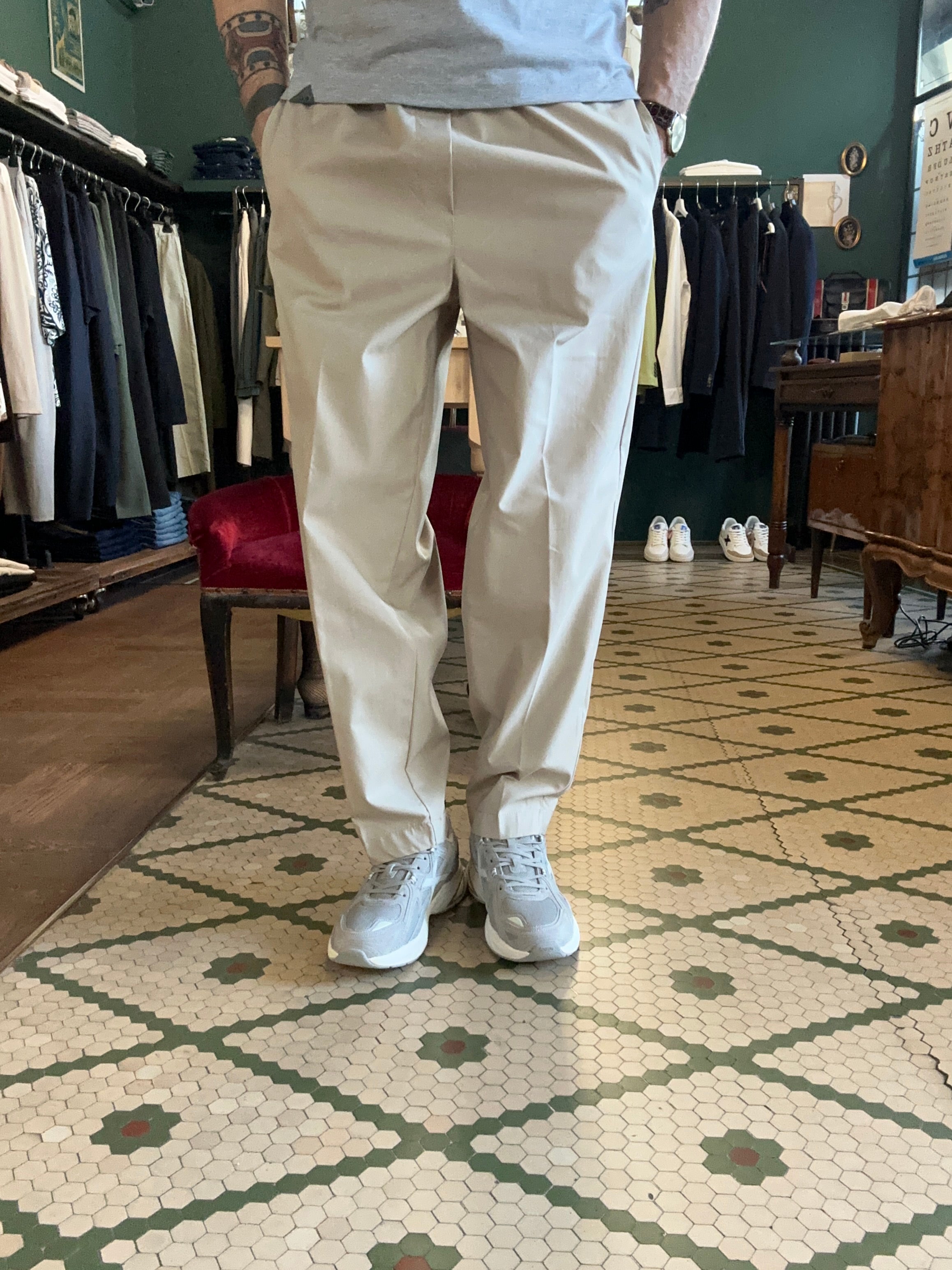 Pantalone telaparacadute con coulisse