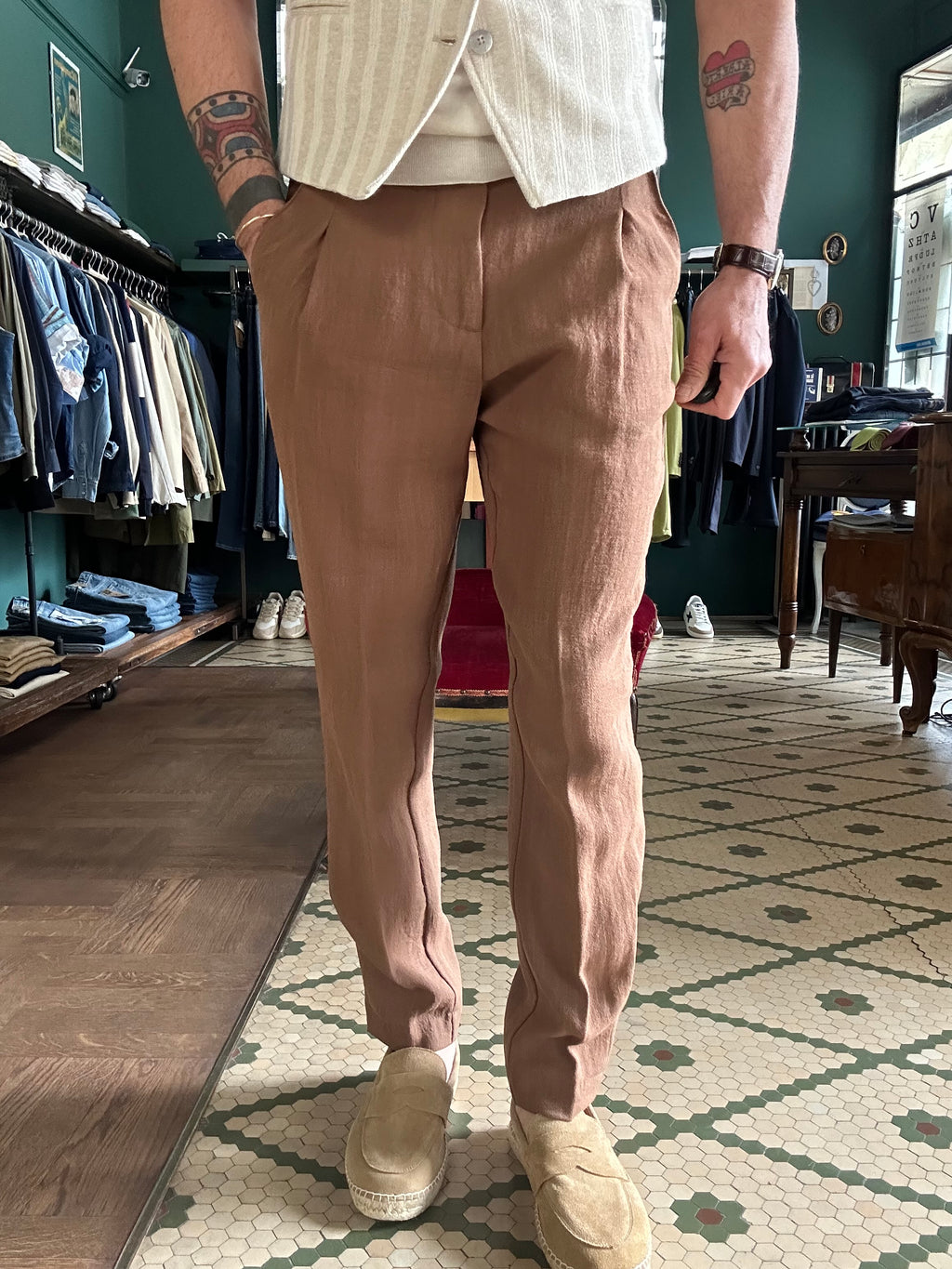 Pegaso trousers with linen-effect pleats