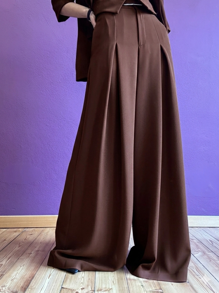 Pantalone palazzo con pence