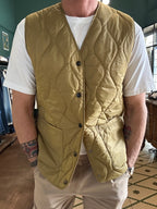 Gilet trapuntato fango